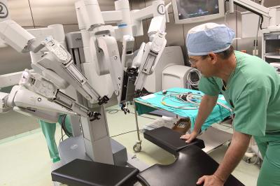 Z najsodobnejšo tehnologijo nad raka prostate brez doplačil