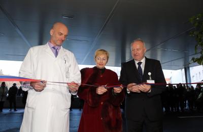 Namenu smo predali nov septični OP blok