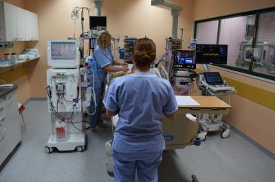 40 let Oddelka za intenzivno interno medicino Splošne bolnišnice Celje